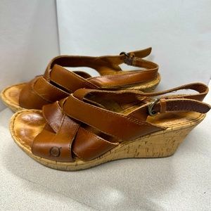 Born ladies heel clogs. Leather, buckle, cork rope style heel.sandals. Bin#2